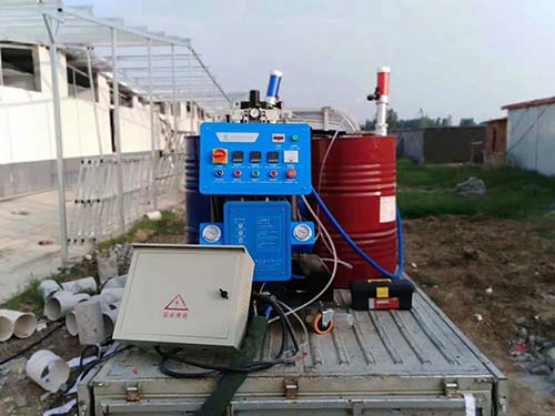 聚氨酯發(fā)泡機(jī)器 哪個市場賣(圖1) 發(fā)泡聚氨酯材料的施工設(shè)備